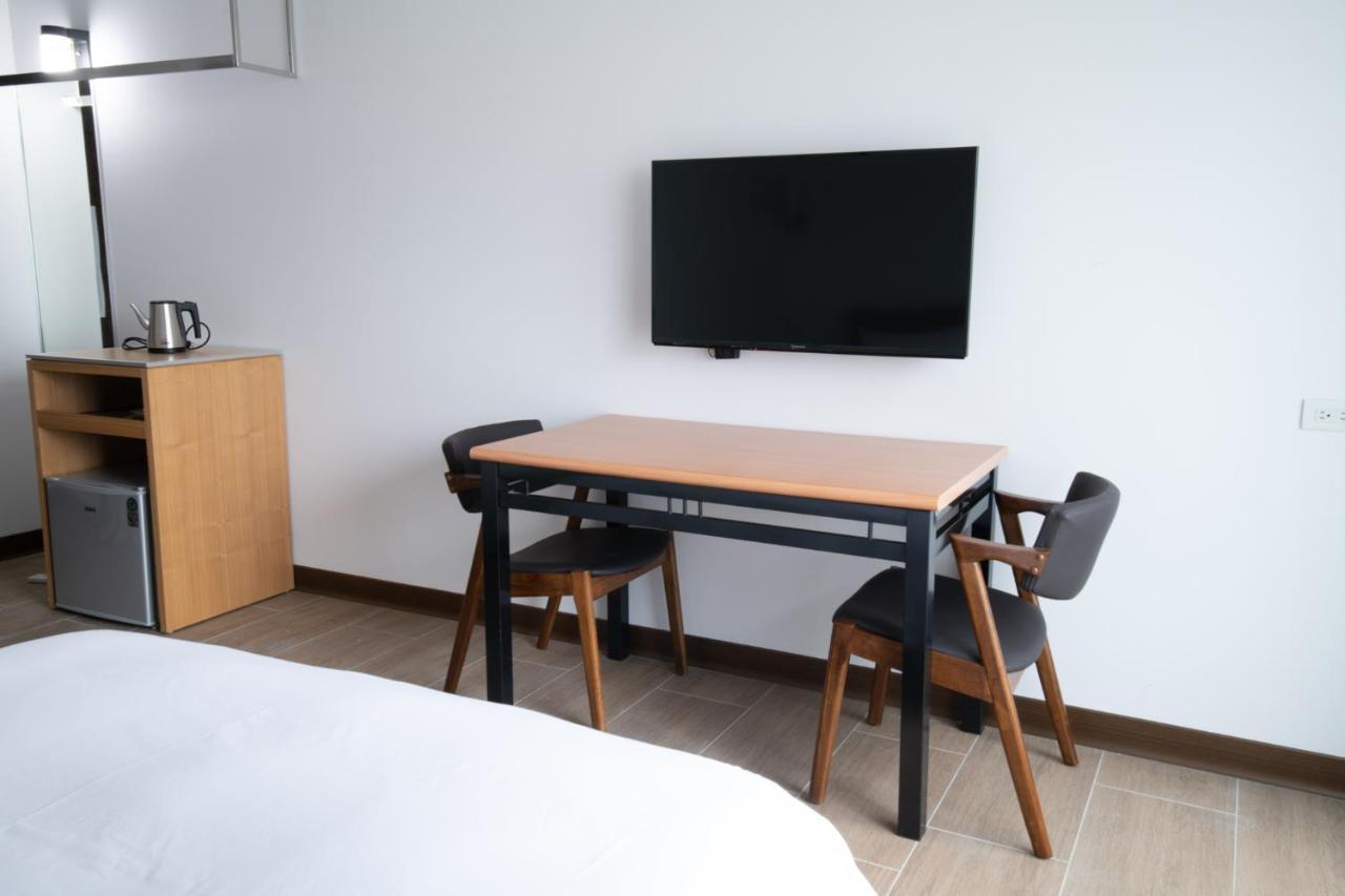 Liann Hotel Ταϊχούνγκ Εξωτερικό φωτογραφία